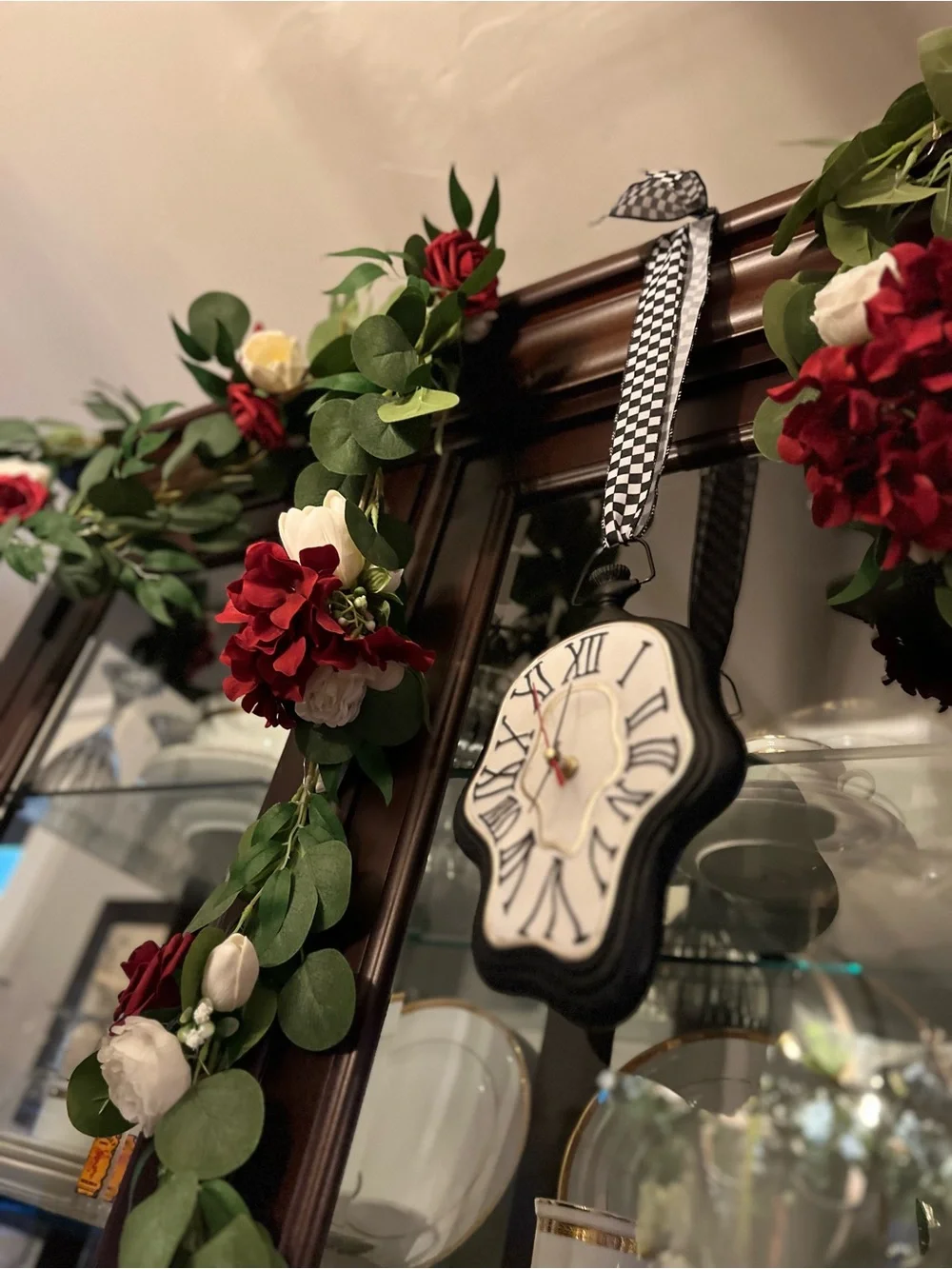 Surreal Melting Wall Clock - Black & White - Alice in Wonderland